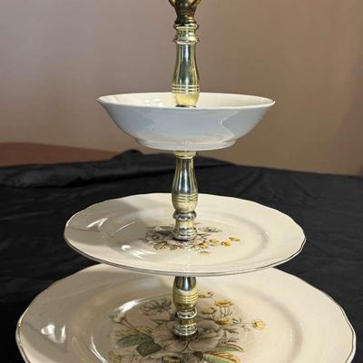 Canonsburg The Hallmark Magnolia Pattern Warranted 22 Kt. Gold Vintage 3-Tiered Serving Set