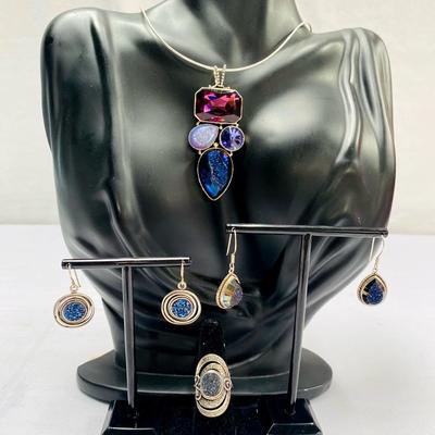 Sajen Jewelry Set