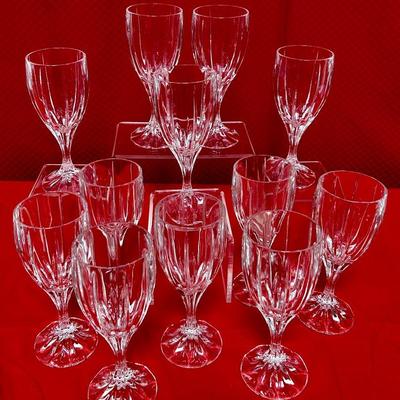 (12) Mikasa “Berkeley” 7.25” Wine Glasses