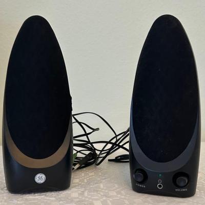 Multimedia Speakers, Roku 3, Vintage Flip Phones, And More