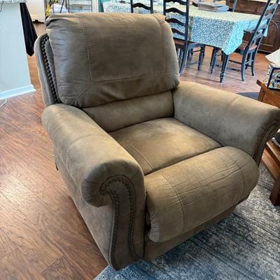 Sale Photo Thumbnail #136