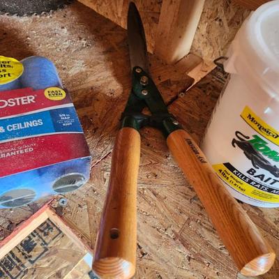 Sale Photo Thumbnail #44