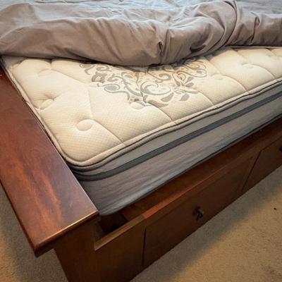 Sale Photo Thumbnail #349