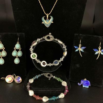 Ct229 collecting color costume jewelry