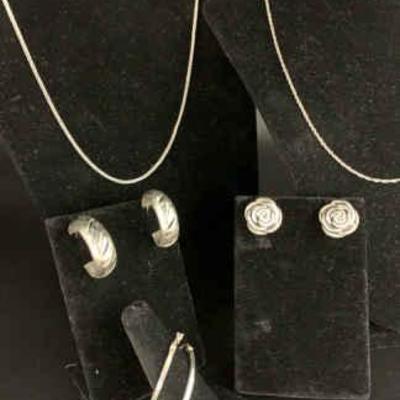 Ct226v subtle silver jewelry