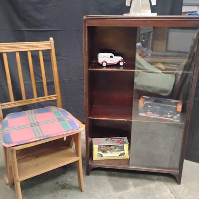 B0306 vintage hutch with chair