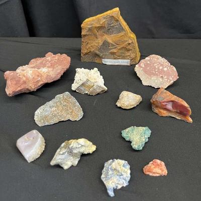 Bo323 rocks and minerals 5