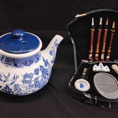 Bo310 chinese calligraphy set and teapot
