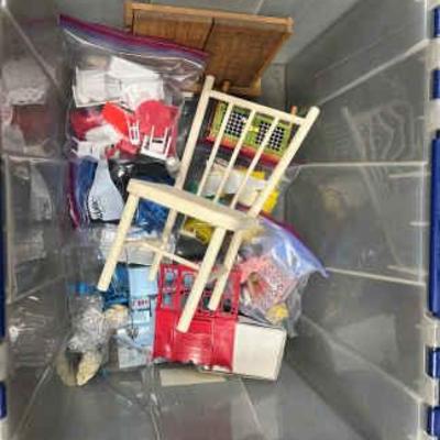 Bo418 dollhouse furniture mystery lot