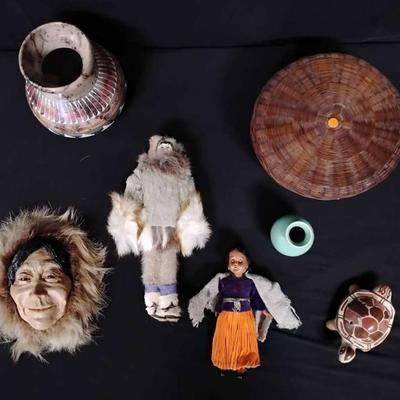Bo340 vintage native pottery 2