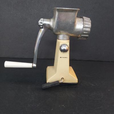 Vintage Rival Grind-o-Mat Hand Meat/Food Grinder