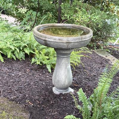 Sale Photo Thumbnail #132: Birdbath