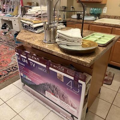 Sale Photo Thumbnail #158