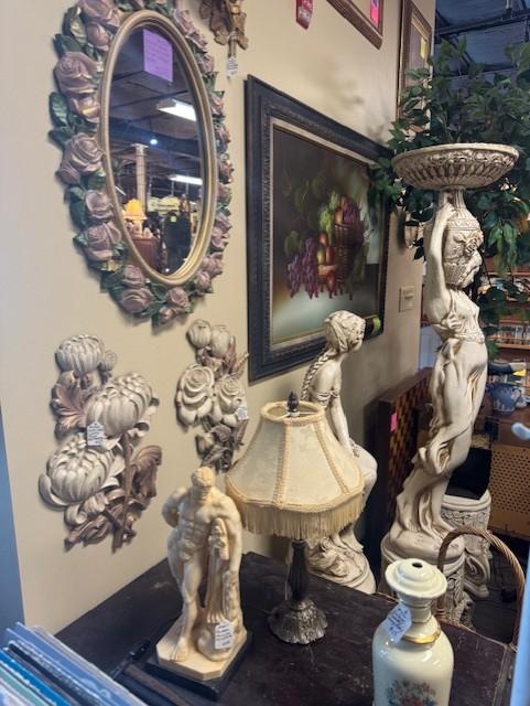 Sale Photo Thumbnail #64