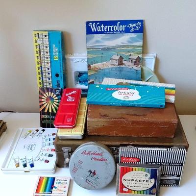 Lot of vintage art supplies