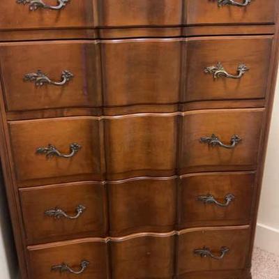 French provincial chest of drawers