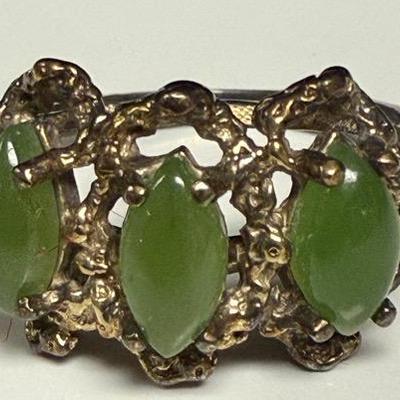 STERLING SILVER GOLD TONE APPLE JADE THREE STONE WOMENS RING