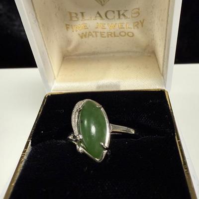 10k Jade Ring