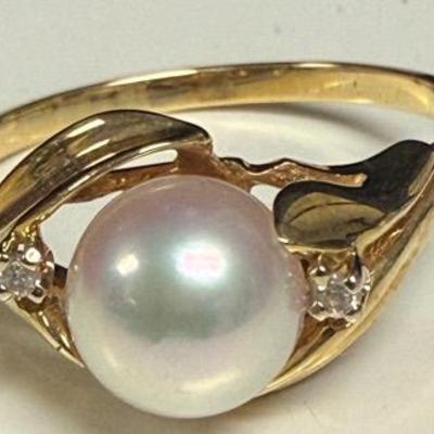 6.0mm Freshwater Cultured Pearl and 1/5 CT. T.W. Lab-Grown Diamond Three Stone Bypass Ring in 14K Go