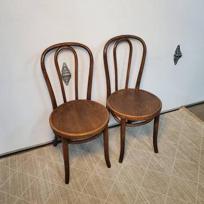 Thonet Style Bentwood Bistro Chairs (2) -15x17x35"