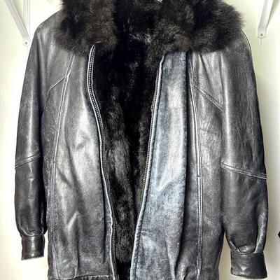 Andrew Marc Leather Jacket W/ Opossum Fur Removable Vest