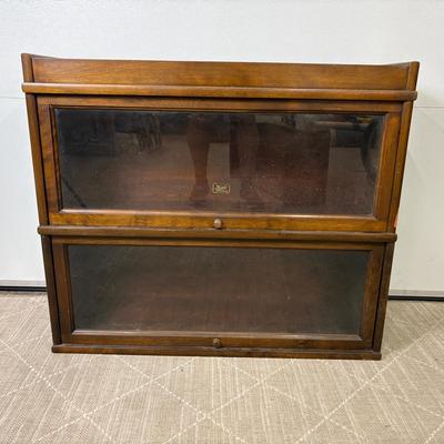 Antique Hale Barrister Bookcase - 2 Shelves & Topper