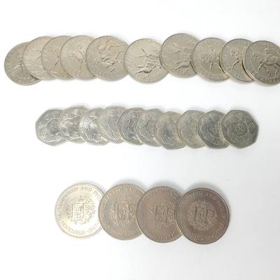 Commemorative UK Coins: 1977 Silver Jubilee Crowns (10), 1947–1972 Elizabeth & Philip (4), 50p (10) 