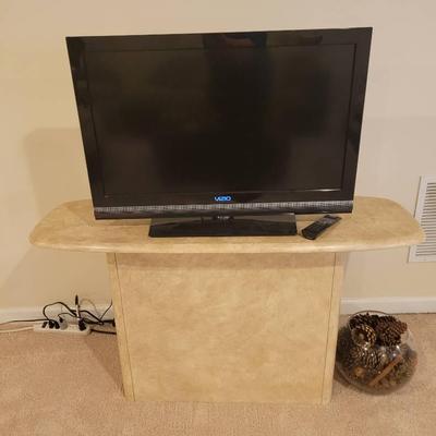 32" Vizio TV And TV Stand