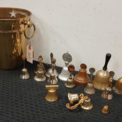 Sale Photo Thumbnail #171