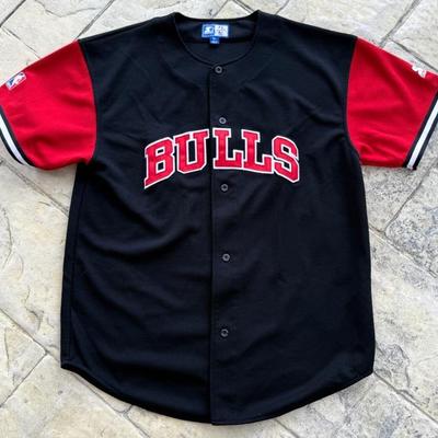 Vintage Starter Chicago Bulls NBA Authentics Jersey Shirt, Size XL