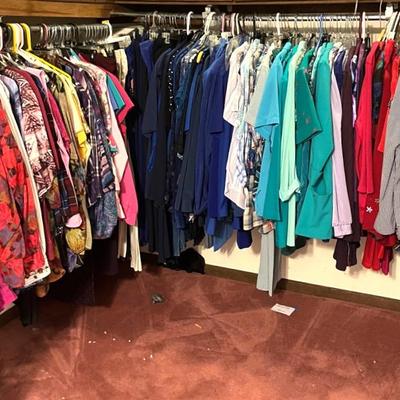 Women’s Closet Cleanout with Jeans, White Blouses, Colorful Shirts, Black and Neutrals, Sizes L-2X