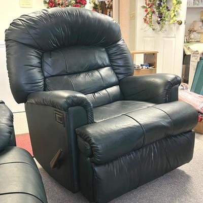 Faux Leather Recliner/Massage Chair 