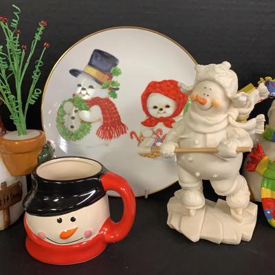 Snowmen Figurines 