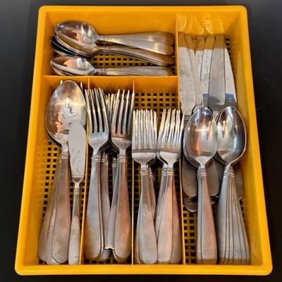Towle Stainless Flatware (85 Pieces), Ariel Satin Pattern