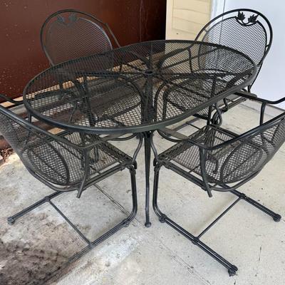 Wrought Iron Oval Patio Table With 4 Matching Chairs, Black