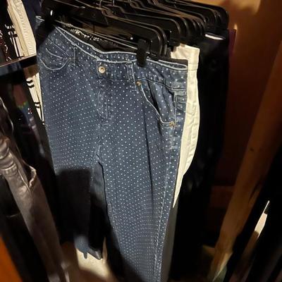 Sale Photo Thumbnail #166