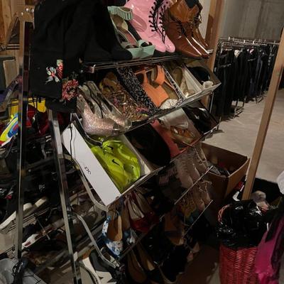 Sale Photo Thumbnail #180