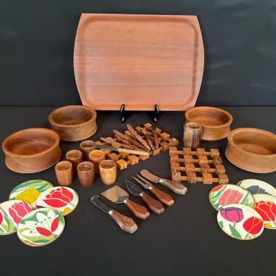 Scandinavian Wooden Dinnerware Assortment