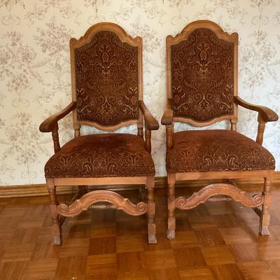 King Arthur Dining Armchairs 