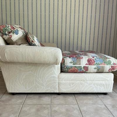 Chaise