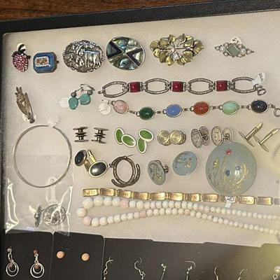 Sale Photo Thumbnail #258