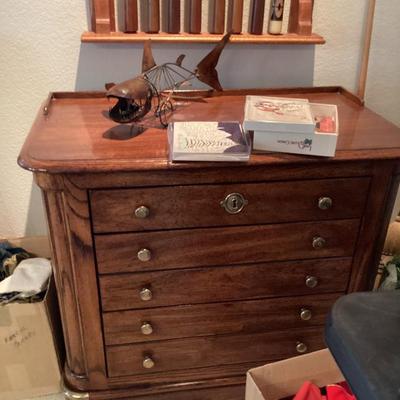 Sale Photo Thumbnail #79