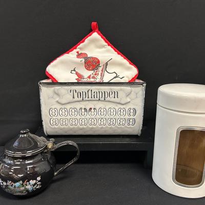 Enamelware Hot Pad Holder & More