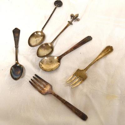 Sale Photo Thumbnail #32: Sterling Childs Flatware