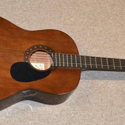 Sale Photo Thumbnail #41: Johnson Guitar 