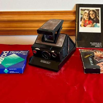Polaroid SX-70 Land Camera Mo 3 