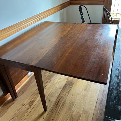 Vintage Drop Leaf Table -2 Leaves - 
