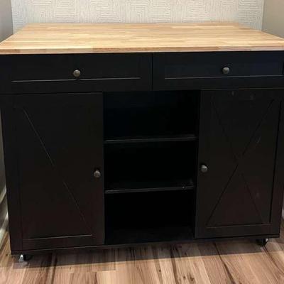 Rolling Kitchen Island 