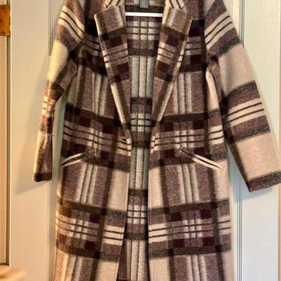 Sale Photo Thumbnail #575