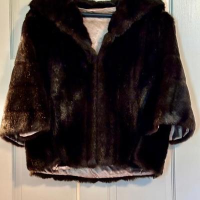 Sale Photo Thumbnail #568